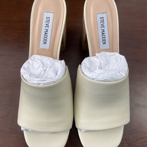 Steve Madden Heels - Picture 8 of 9